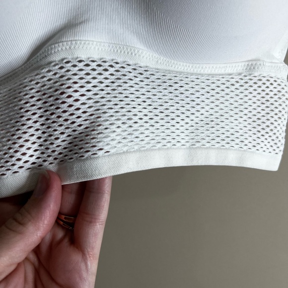 Pink by Victoria’s Secret white wireless bralette XS - Picture 5 of 11